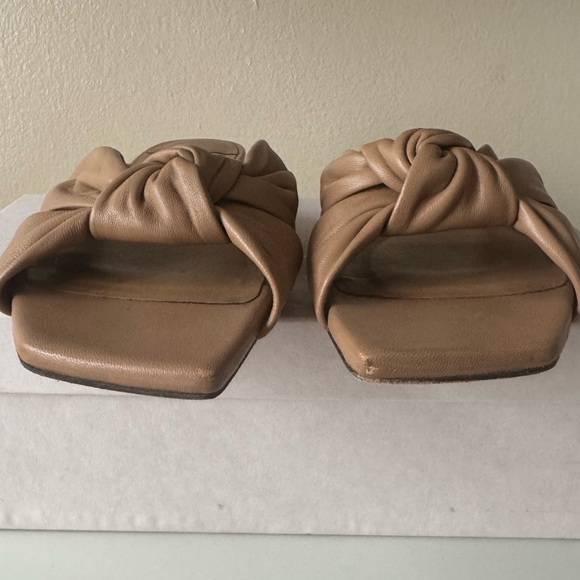 Jimmy Choo Avenue Flat Sandal size 43 - Picture 8 of 12